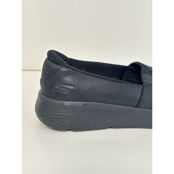 Skechers Size 6.5 On The Go Slip Ons - Picture 5 of 9